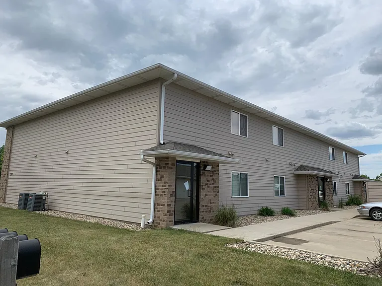 3310 W Miles Pl #204 — Photo 2