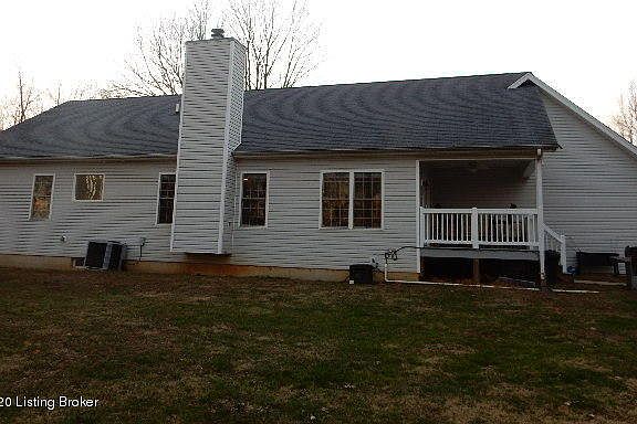 3rd image of 1317 Yorkshire Blvd