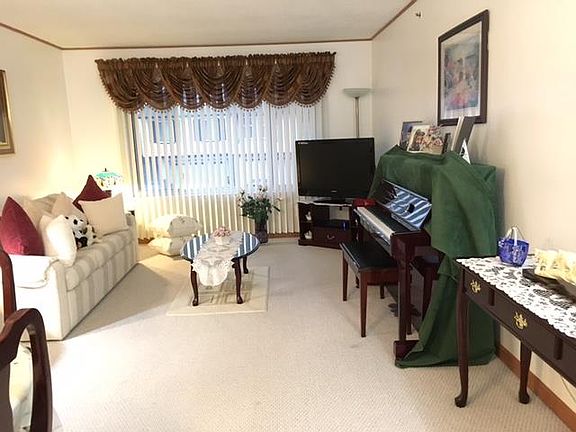 4th image of 3920 Geddes Ct