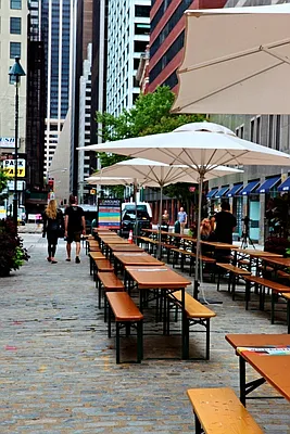 Rented by R New York | media 1