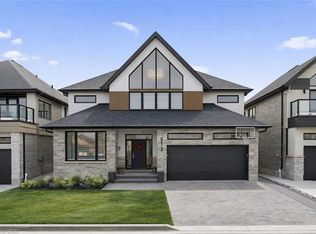 972 Stonecliffe Walk #18, Kitchener, ON N2P0K5