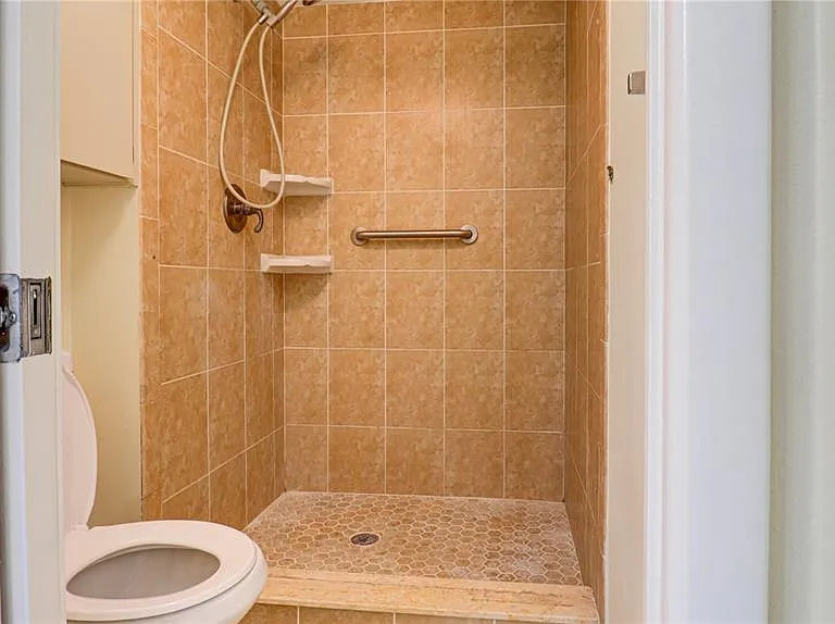 3399 Mermoor Dr #207 — Photo 19