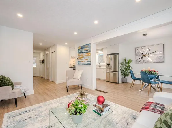 53 Deerpath Dr, Guelph, ON N1K 1V1