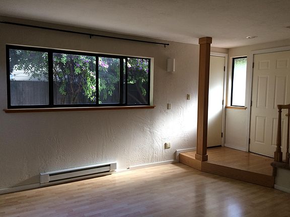 3rd image of 1194 Lexington St