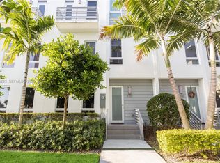 9187 NW 33rd St, Doral, FL 33172