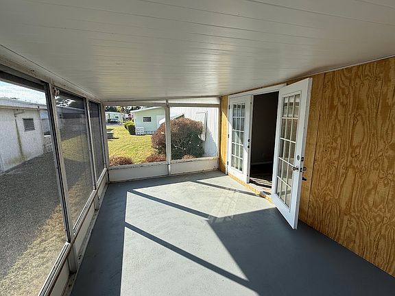 3rd image of 603 63rd Ave W #Ha25
