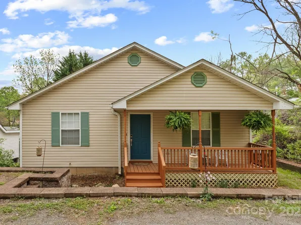 108 Springbrook Rd, Asheville, NC 28804