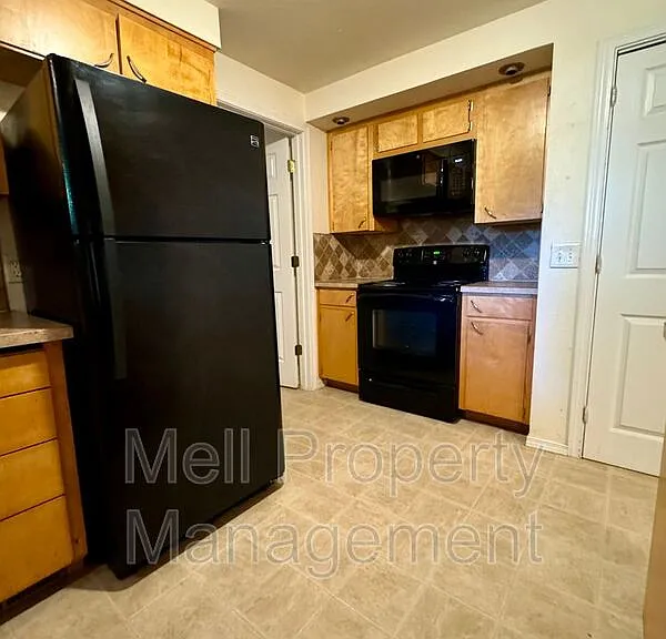 7016 Husky Way SE — Photo 4