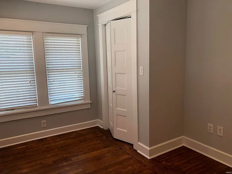 729 E Hunter Ave — Photo 16