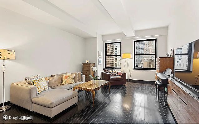 1st image of 20 Pine St APT 1901