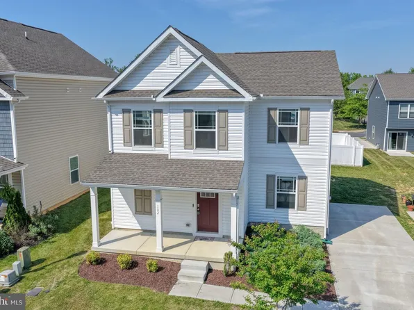 102 Flying Cloud Dr, Chestertown, MD 21620