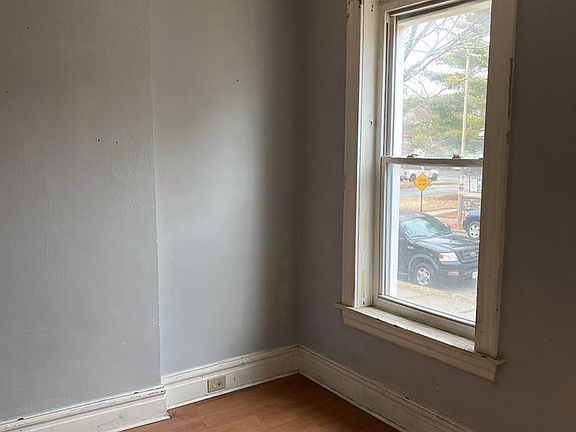 3rd image of 4312 Nebraska Ave