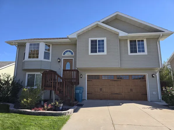 2467 Dawn Dr, Sidney, NE 69162