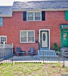 2449 Mercer St, Harrisburg, PA, 17104