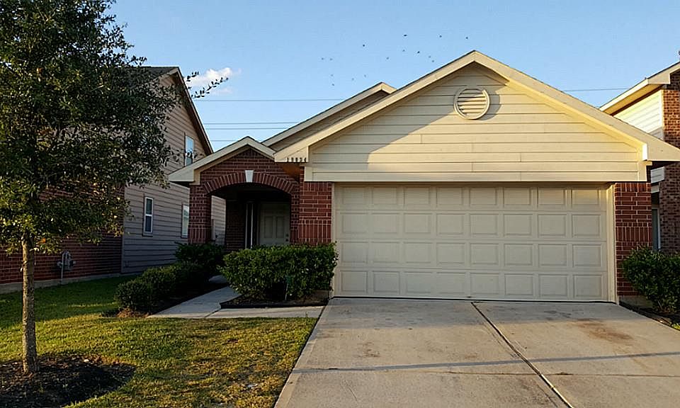 1st image of 19034 Walbrook Meadows Ln