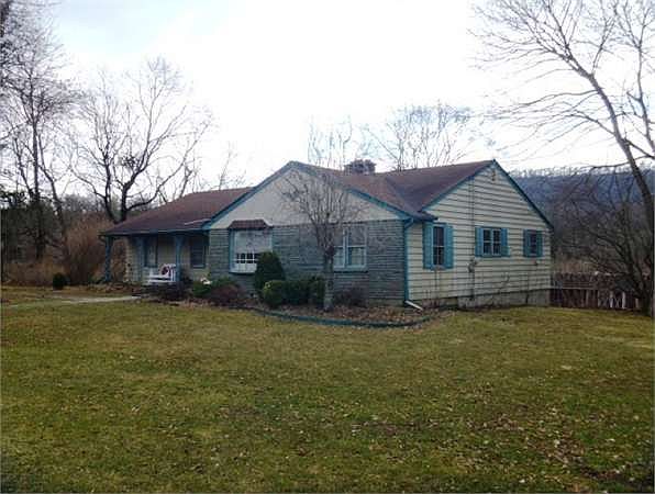 2nd image of 338 Johnsonburg Rd