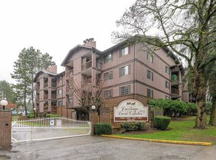 13837 100th Ave #1202, Surrey, BC V3T5K9