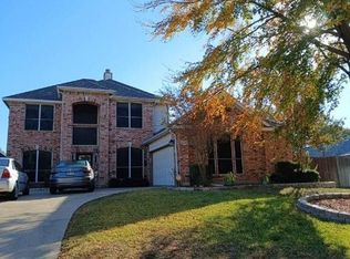 2904 Rocky Creek Dr, Mansfield, TX 76063