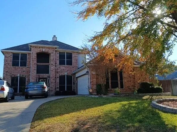 2904 Rocky Creek Dr, Mansfield, TX 76063