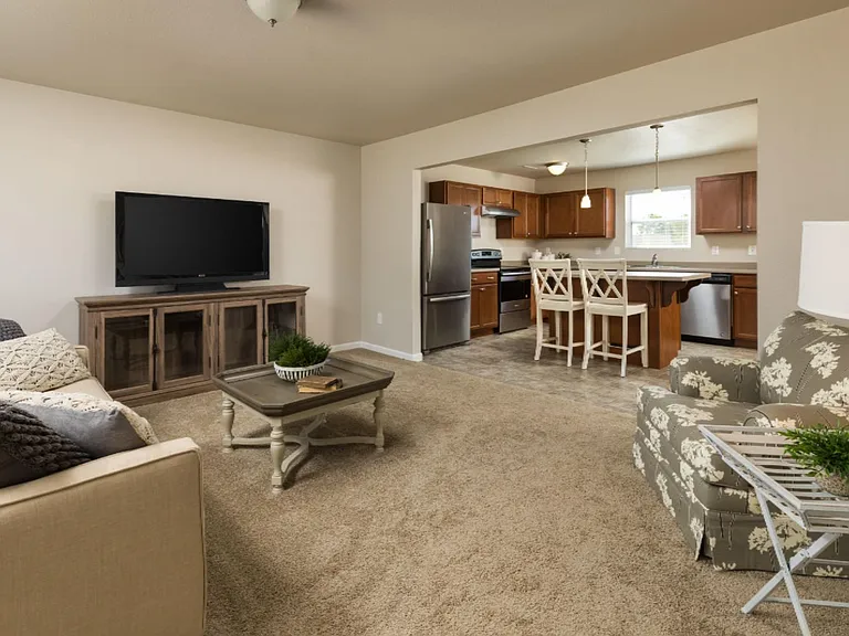 3985 Stone Mountain Dr — Photo 4