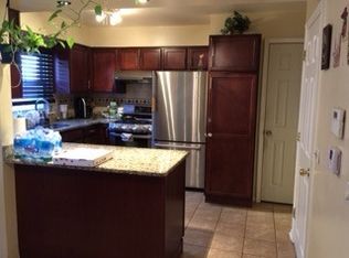 3017 Lynn Ct APT C, Mount Prospect, IL 60005