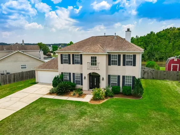 421 Creekside Ct, Covington, LA 70435