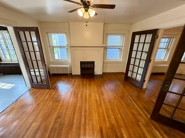 218 Hastings St #2, Pittsburgh, PA 15206