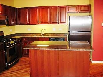 2nd image of 2107 Grand # 506 Blvd