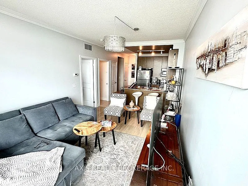 2 bed, $2,200 — Photo 4