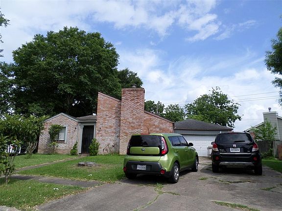 2nd image of 12930 Susanna Ln