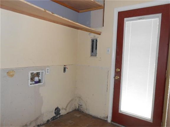 5th image of 25903 Wildflower Dr