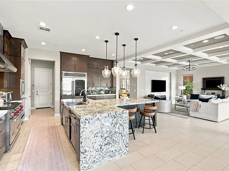 24357 W Clear Creek Pl — Photo 17