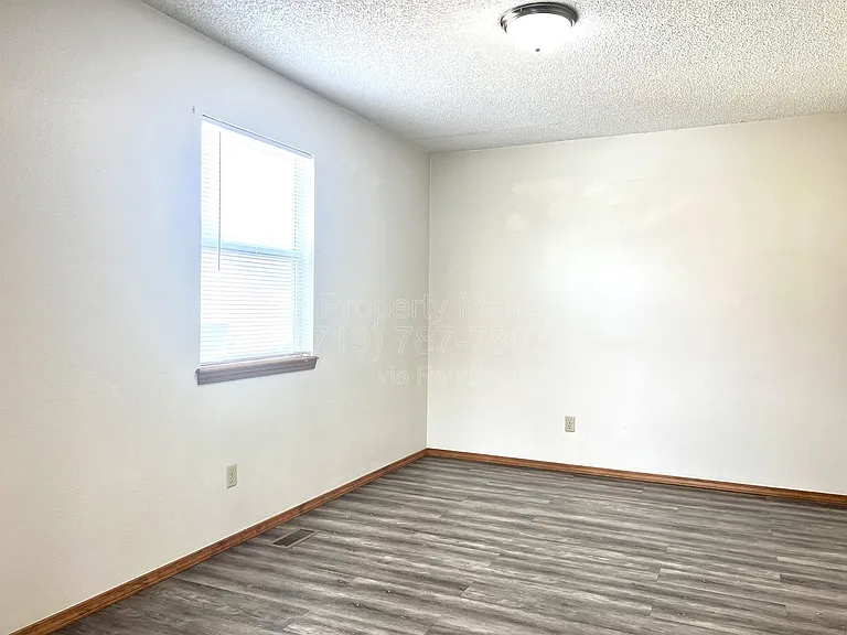 6436 Peak Vista Cir — Photo 6