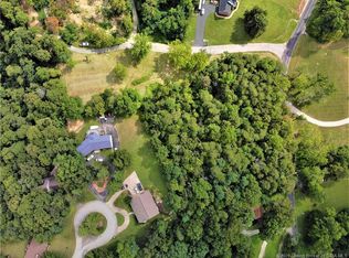 3771 Cabin Hill Ln, New Albany, IN 47150