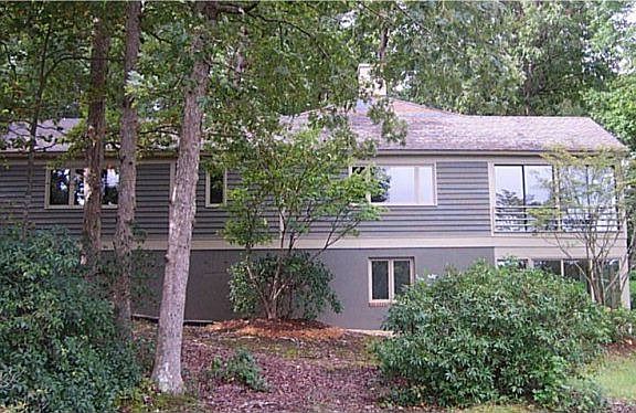 2nd image of 184 Cottage Ln