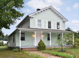 1117 Main St, Hope Valley, RI 02832