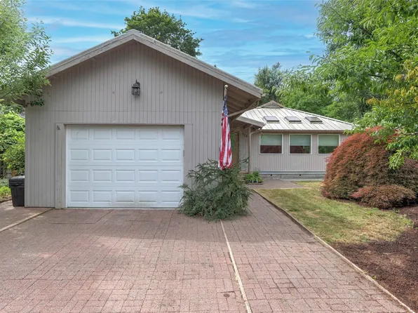 275 NW Cherry Place, Issaquah, WA 98027