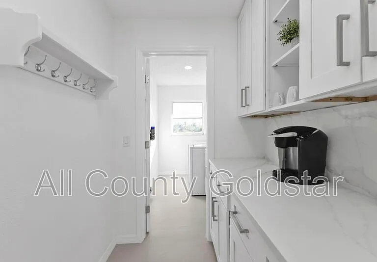 9509 Saint Paul Dr — Photo 26