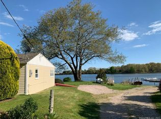 22 Harbor View Ter, Stonington, CT 06378