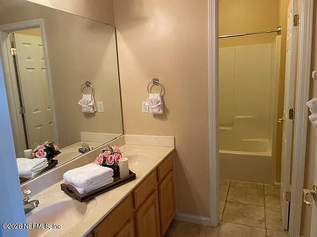 2543 Willow Creek Dr — Photo 33