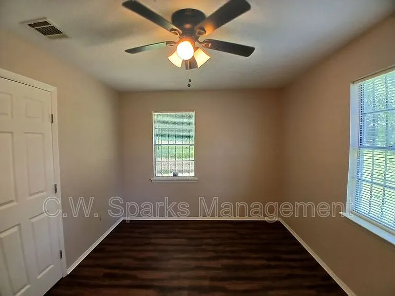 2557 Talco Dr — Photo 22