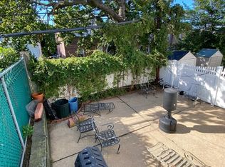 34-28 29th St #2, Astoria, NY 11106