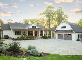 2892 Little Refuge Rd, Waleska, GA 30183