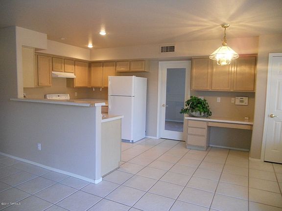 5th image of 10220 E Sonoran Heights Pl