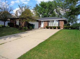 1210 Porter Pl, Lockport, IL 60441
