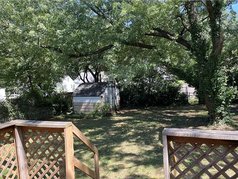 1519 Greenville Ave — Photo 3