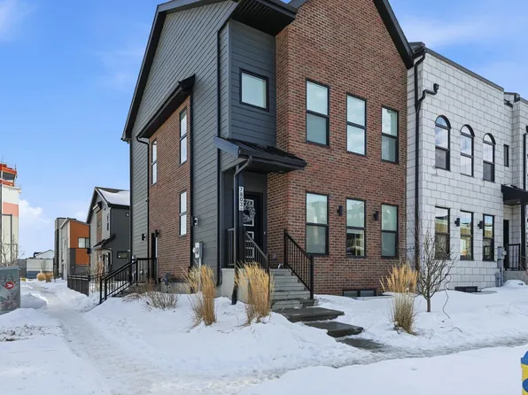 7803 Yorke Rd NW, Edmonton, AB T5G 2R6