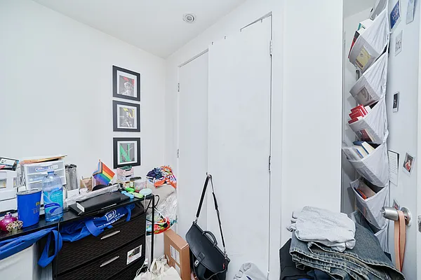 Rented by Living New York | media 12