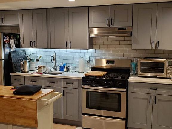 3rd image of 11822 190th St