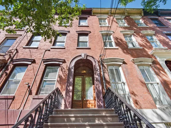 128 Wayne Street image 1 of 12
